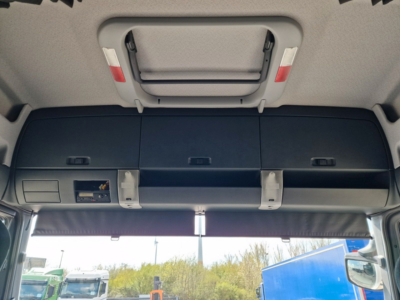 Gjysmë-kamion MAN TGX 18.400 4X2 LLS-U / ZF Intarder LOW KM !!: foto 22