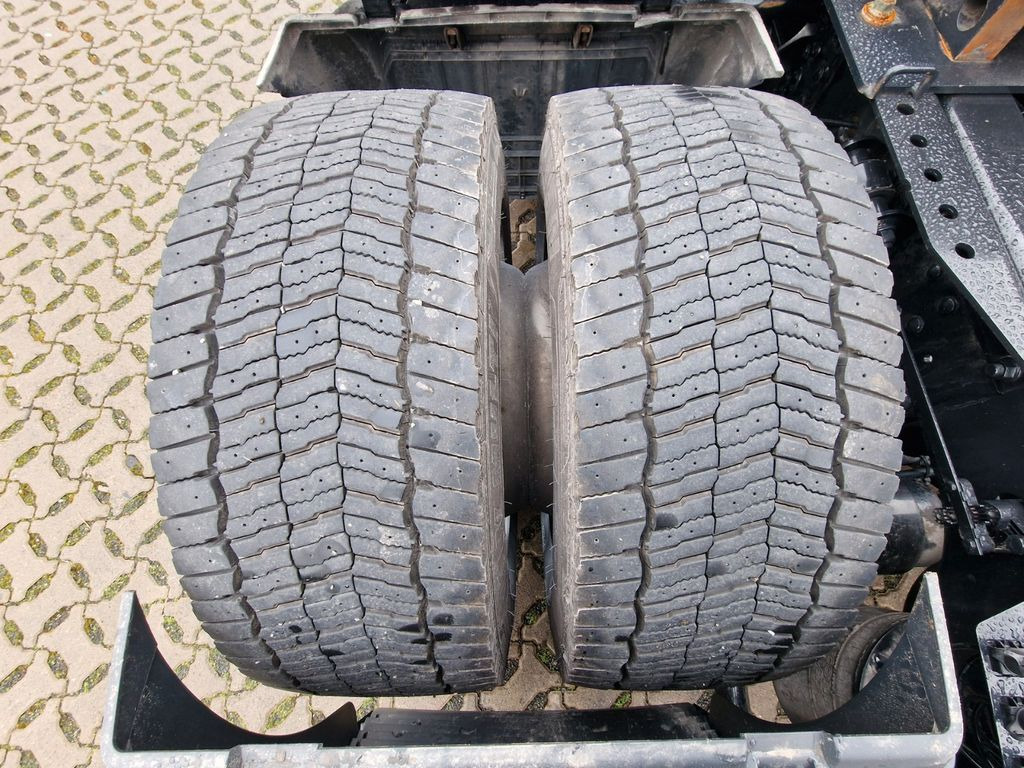 Gjysmë-kamion MAN TGX 18.510 4x2 LL SA / Retarder / Hubkupplung MAN TGX 18.510 4x2 LL SA / Retarder / Hubkupplung: foto 29 Gjysmë-kamion MAN TGX 18.510 4x2 LL SA / Retarder / Hubkupplung MAN TGX 18.510 4x2 LL SA / Retarder / Hubkupplung: foto 29