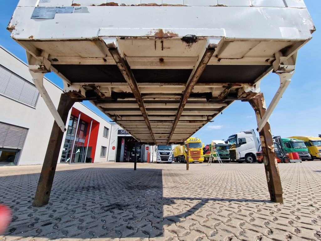 Karroceri - vagonetë e ndërrueshme Krone WK 7.3 RSTG / Rolltor / Textil / Koffer Krone WK 7.3 RSTG / Rolltor / Textil / Koffer: foto 17 Karroceri - vagonetë e ndërrueshme Krone WK 7.3 RSTG / Rolltor / Textil / Koffer Krone WK 7.3 RSTG / Rolltor / Textil / Koffer: foto 17