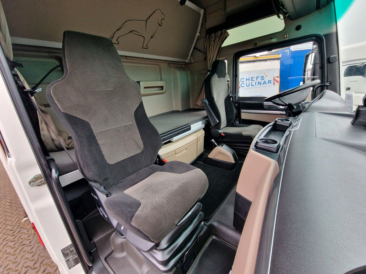 Kamion me tendë MAN TGX 18.470 4X2 LL/Intarder/Aluklap./Durchlade/6D: foto 15