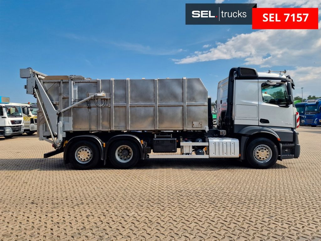 Mercedes-Benz Actros 2545 / Tierkadaver / mit Waage - Kamion vetëshkarkues: foto 4 Mercedes-Benz Actros 2545 / Tierkadaver / mit Waage - Kamion vetëshkarkues: foto 4