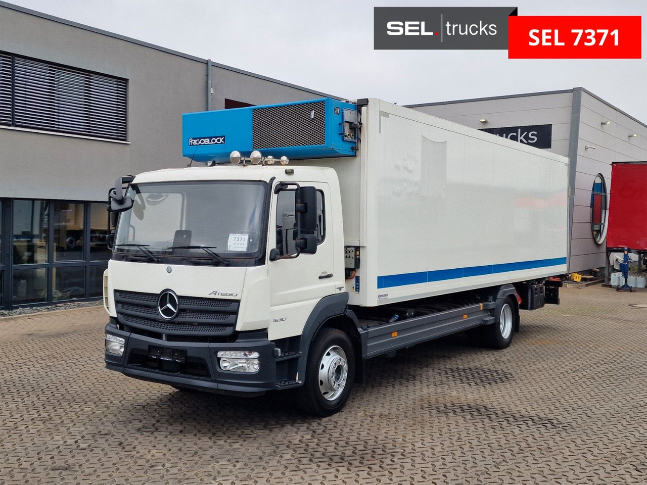 Mercedes-Benz Atego 1530 / Ladebordwand / Frigoblock FK25L - Kamion frigorifer: foto 1 Mercedes-Benz Atego 1530 / Ladebordwand / Frigoblock FK25L - Kamion frigorifer: foto 1