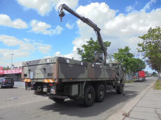 DAF 6X6 + HIAB CRANE - Kamion me vinç: foto 3 DAF 6X6 + HIAB CRANE - Kamion me vinç: foto 3