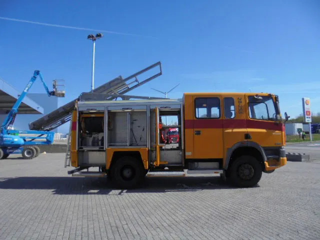 DAF 75.270 ATI 4X4 NL TRUCK - Zjarrfikëse: foto 4 DAF 75.270 ATI 4X4 NL TRUCK - Zjarrfikëse: foto 4