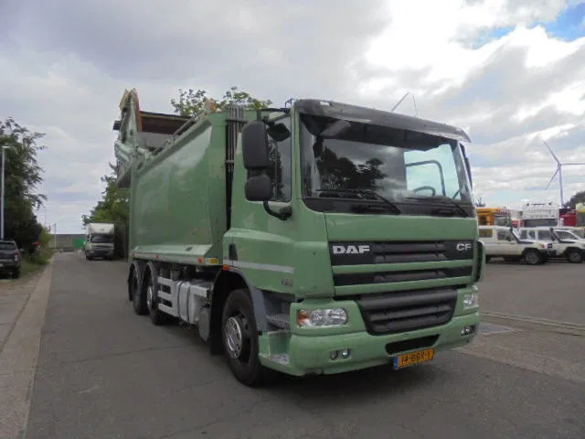 DAF CF 250 6X2 - Kamion mbeturinash: foto 3 DAF CF 250 6X2 - Kamion mbeturinash: foto 3