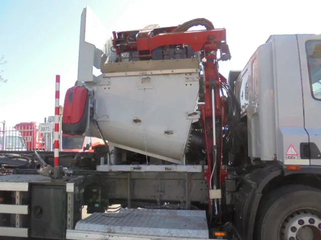 DAF CF 75.310 FAN 6x2 NL TRUCK - Kamion kabinë-shasi: foto 4 DAF CF 75.310 FAN 6x2 NL TRUCK - Kamion kabinë-shasi: foto 4
