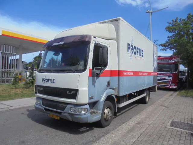 DAF LF 45 150 NL TRUCK SERVICE TRUCK SERVICE TRUCK MET COMPRESSOR - Kamion vagonetë: foto 1 DAF LF 45 150 NL TRUCK SERVICE TRUCK SERVICE TRUCK MET COMPRESSOR - Kamion vagonetë: foto 1
