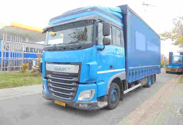 DAF XF 410 6X2 NL TRUCK TUV 03-26 - Kamion me tendë: foto 1 DAF XF 410 6X2 NL TRUCK TUV 03-26 - Kamion me tendë: foto 1