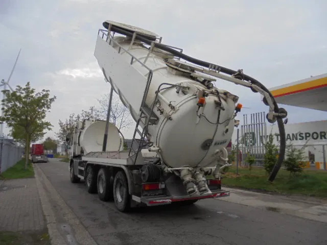 Ginaf X 4243 TS 8X4 NL TRUCK - Kamion me vakuum: foto 5 Ginaf X 4243 TS 8X4 NL TRUCK - Kamion me vakuum: foto 5