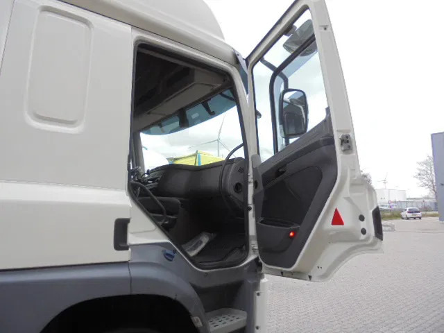 DAF CF 400 NL TRUCK - Gjysmë-kamion: foto 5 DAF CF 400 NL TRUCK - Gjysmë-kamion: foto 5