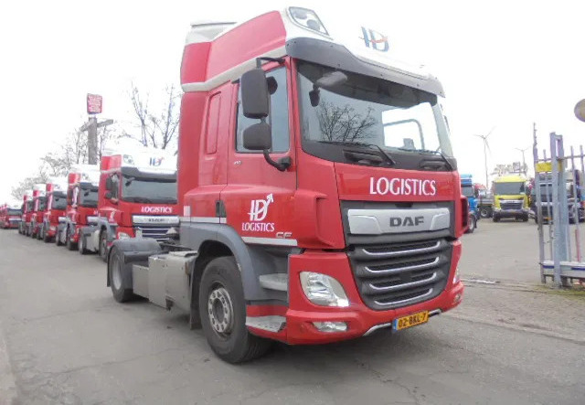 DAF CF 410 SSC - Gjysmë-kamion: foto 3 DAF CF 410 SSC - Gjysmë-kamion: foto 3