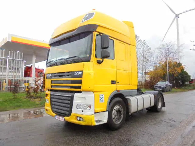 DAF XF 105.410 EURO 5 - Gjysmë-kamion: foto 3 DAF XF 105.410 EURO 5 - Gjysmë-kamion: foto 3