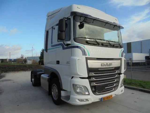 DAF XF 440 - Gjysmë-kamion: foto 3 DAF XF 440 - Gjysmë-kamion: foto 3