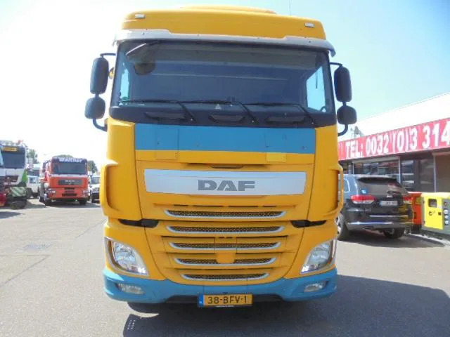 DAF XF 440 - Gjysmë-kamion: foto 2 DAF XF 440 - Gjysmë-kamion: foto 2