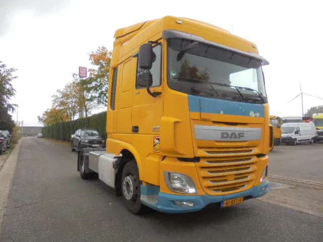 DAF XF 440 NL TRUCK - Gjysmë-kamion: foto 3 DAF XF 440 NL TRUCK - Gjysmë-kamion: foto 3