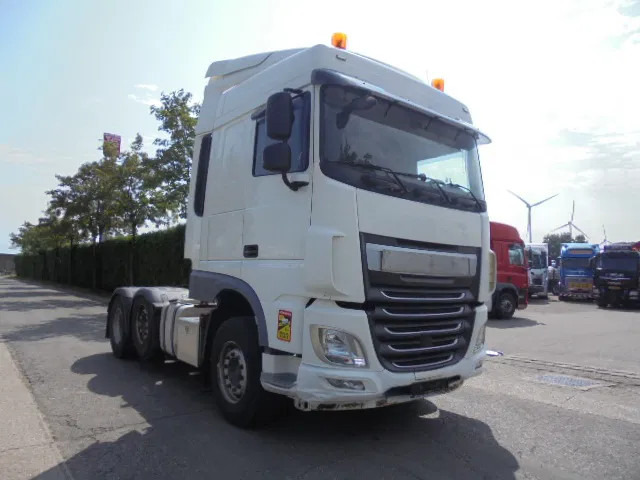 DAF XF 440 + RETARDER - Gjysmë-kamion: foto 2 DAF XF 440 + RETARDER - Gjysmë-kamion: foto 2