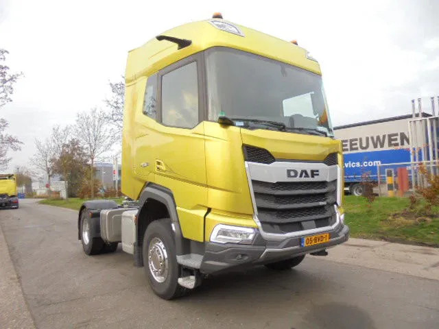 DAF XFC 530 FT DEMO KIEPHYDROLIEK MET FABRIEKS GARANTIE NL TRUCK - Gjysmë-kamion: foto 4 DAF XFC 530 FT DEMO KIEPHYDROLIEK MET FABRIEKS GARANTIE NL TRUCK - Gjysmë-kamion: foto 4