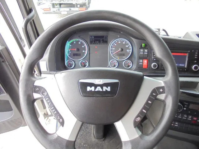Gjysmë-kamion MAN TGX 26-480 XXL: foto 19