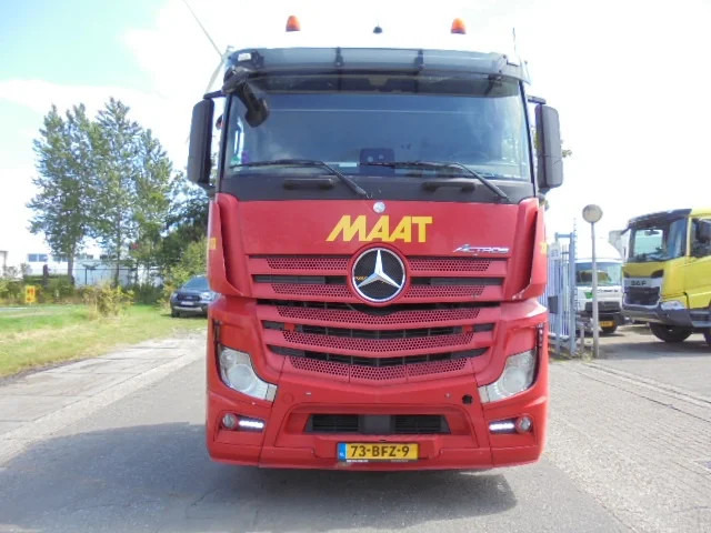 Mercedes-Benz Actros 1843 - Gjysmë-kamion: foto 2 Mercedes-Benz Actros 1843 - Gjysmë-kamion: foto 2