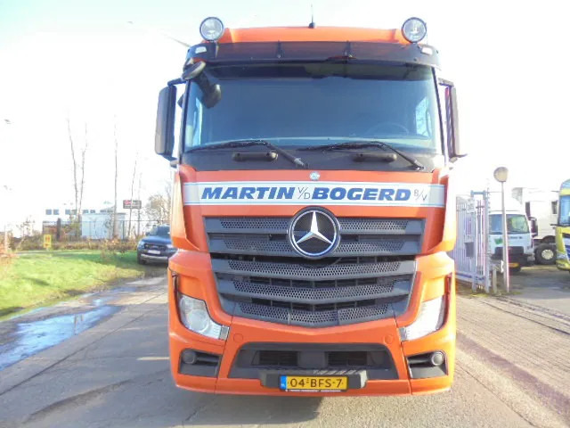 Mercedes-Benz Actros 2645 EUR6 6X2 - Gjysmë-kamion: foto 2 Mercedes-Benz Actros 2645 EUR6 6X2 - Gjysmë-kamion: foto 2