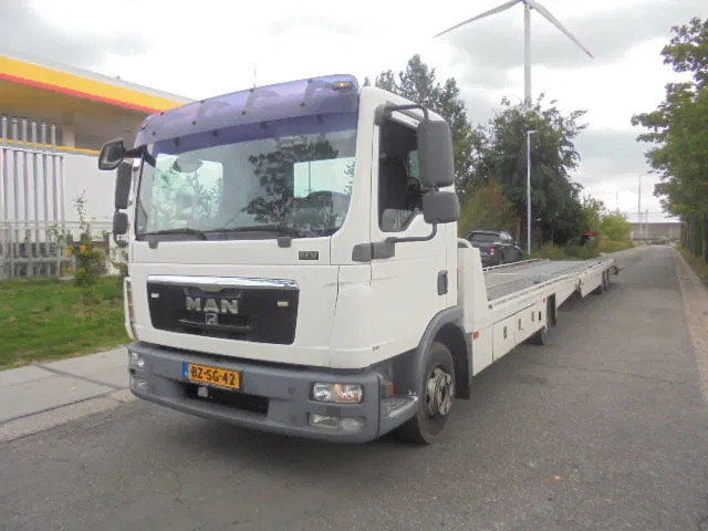 MAN TGL 8.180 TGL 8.180 COMBI OPRIJWAGEN NL KENTEKEN APK 25-05-2026 - Autotransportues: foto 1 MAN TGL 8.180 TGL 8.180 COMBI OPRIJWAGEN NL KENTEKEN APK 25-05-2026 - Autotransportues: foto 1