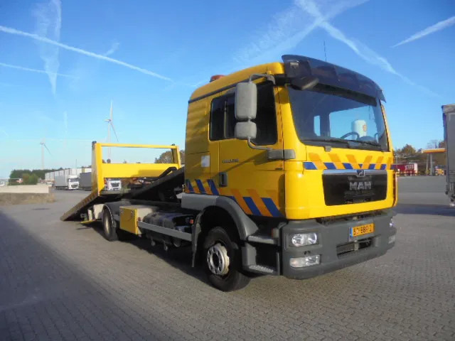 MAN TGM 12.250 NL TRUCK - Autotransportues: foto 3 MAN TGM 12.250 NL TRUCK - Autotransportues: foto 3
