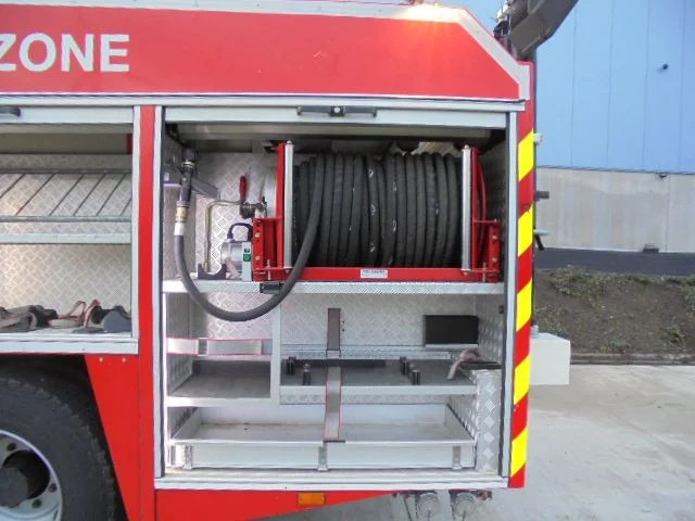 Zjarrfikëse Mercedes-Benz 1124 F: foto 12 Zjarrfikëse Mercedes-Benz 1124 F: foto 12