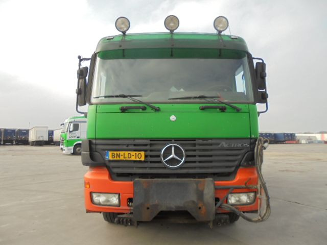 Mercedes-Benz 1831 Bitumensprayer - Autobitumatrice: foto 2 Mercedes-Benz 1831 Bitumensprayer - Autobitumatrice: foto 2