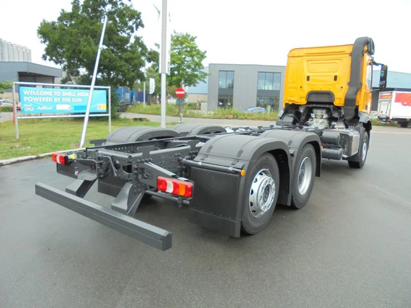 Mercedes-Benz Arocs AROCS 2848 6X2 MET FABRIEKS GARANTIE - Kamion kabinë-shasi: foto 3 Mercedes-Benz Arocs AROCS 2848 6X2 MET FABRIEKS GARANTIE - Kamion kabinë-shasi: foto 3