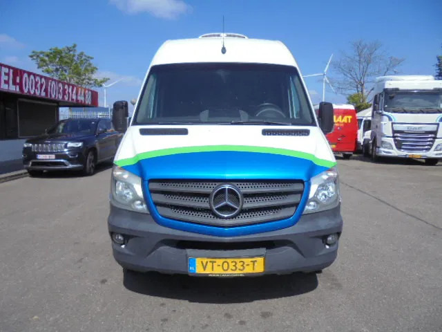 Mercedes-Benz Sprinter 313 FRIGO NL TRUCK - Furgon frigorifer: foto 2 Mercedes-Benz Sprinter 313 FRIGO NL TRUCK - Furgon frigorifer: foto 2