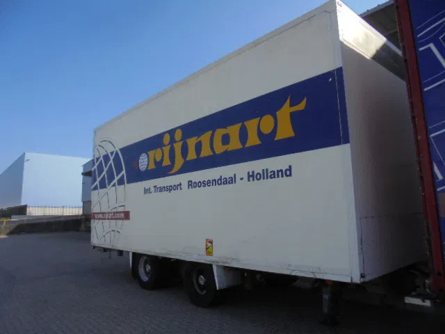 Pacton MXD218 - Rimorkio me vagonetë të mbyllur: foto 3 Pacton MXD218 - Rimorkio me vagonetë të mbyllur: foto 3