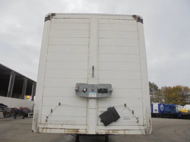 Renders ROC 12-27N X-STEERING - Gjysmë rimorkio me tendë: foto 2 Renders ROC 12-27N X-STEERING - Gjysmë rimorkio me tendë: foto 2