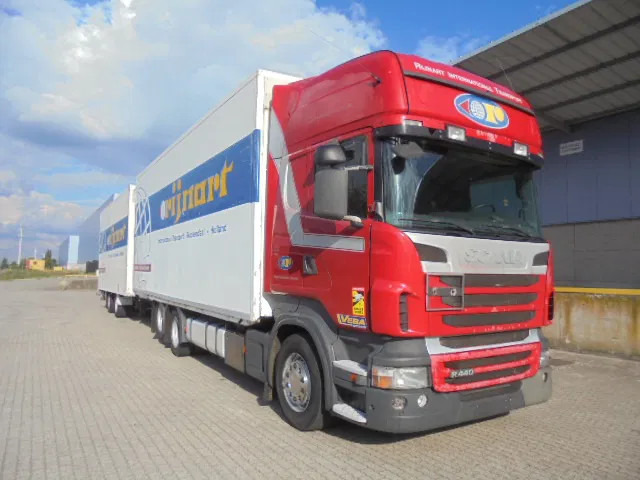 Scania R440 6X2 VOLUME COMBI + RETARDER - Kamion vagonetë: foto 3 Scania R440 6X2 VOLUME COMBI + RETARDER - Kamion vagonetë: foto 3