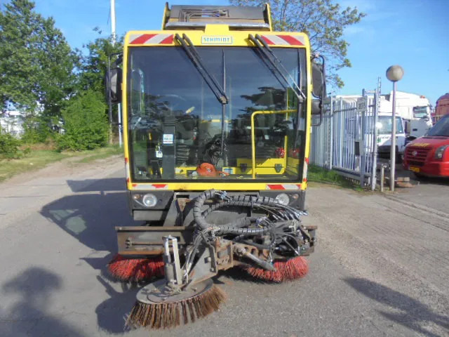 Schmidt CLEANGO 500 NL MACHINE - Makineri fshirëse-thithëse: foto 2 Schmidt CLEANGO 500 NL MACHINE - Makineri fshirëse-thithëse: foto 2