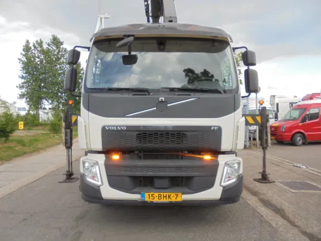 Volvo FE 320 6X2 NL TRUCK - Kamion mbeturinash: foto 2 Volvo FE 320 6X2 NL TRUCK - Kamion mbeturinash: foto 2