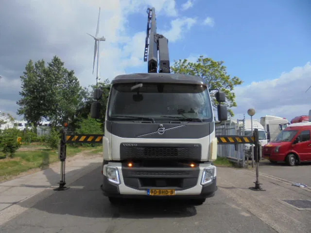 Volvo FE 320 6X2 NL TRUCK - Kamion mbeturinash: foto 2 Volvo FE 320 6X2 NL TRUCK - Kamion mbeturinash: foto 2