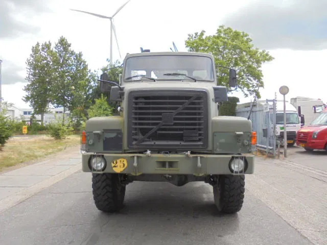 Volvo N 10 6X6 L + FASSI 3X IN STOCK - Kamion me karroceri të hapur, Kamion me vinç: foto 2 Volvo N 10 6X6 L + FASSI 3X IN STOCK - Kamion me karroceri të hapur, Kamion me vinç: foto 2
