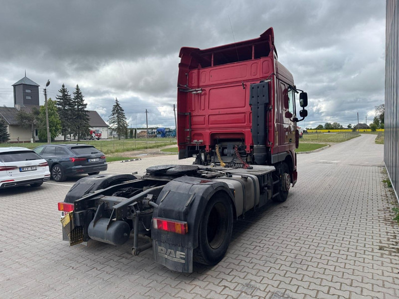 DAF XF 105.460 - Gjysmë-kamion: foto 4 DAF XF 105.460 - Gjysmë-kamion: foto 4