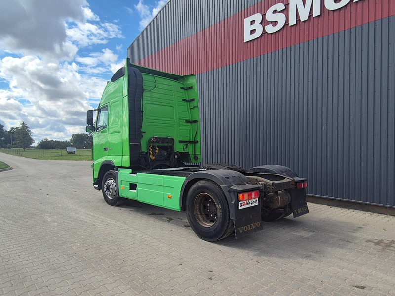 Volvo FH 460 - Gjysmë-kamion: foto 4 Volvo FH 460 - Gjysmë-kamion: foto 4