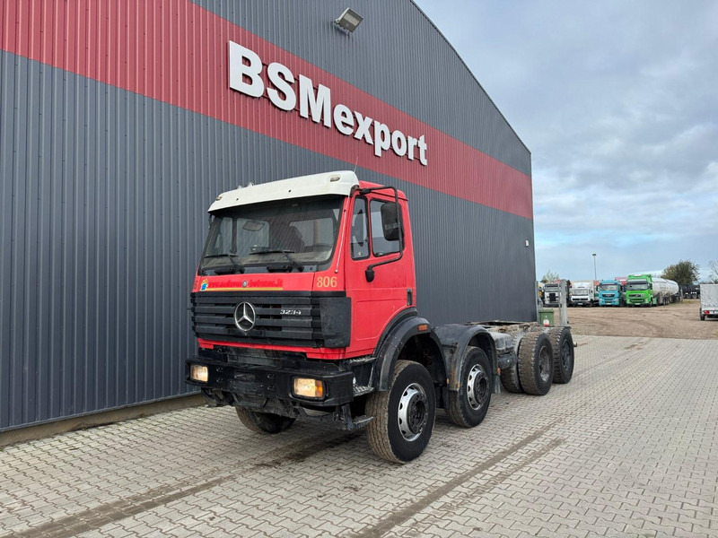 Kamion kabinë-shasi Mercedes-Benz 3234: foto 1