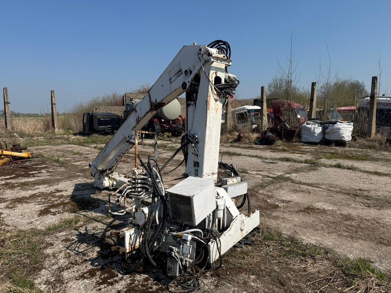 Tirre TIRRE EURO 131 + remote control - Kamion me tendë, Kamion me vinç: foto 2 Tirre TIRRE EURO 131 + remote control - Kamion me tendë, Kamion me vinç: foto 2