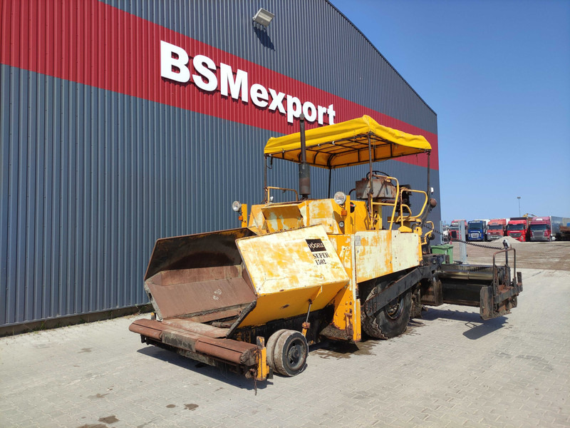 Vögele SUPER 1502 wheel asphalt paver - Shtrues asfalti: foto 1 Vögele SUPER 1502 wheel asphalt paver - Shtrues asfalti: foto 1