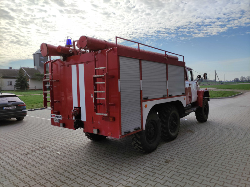 ZIL 131 fire truck - Zjarrfikëse: foto 5 ZIL 131 fire truck - Zjarrfikëse: foto 5