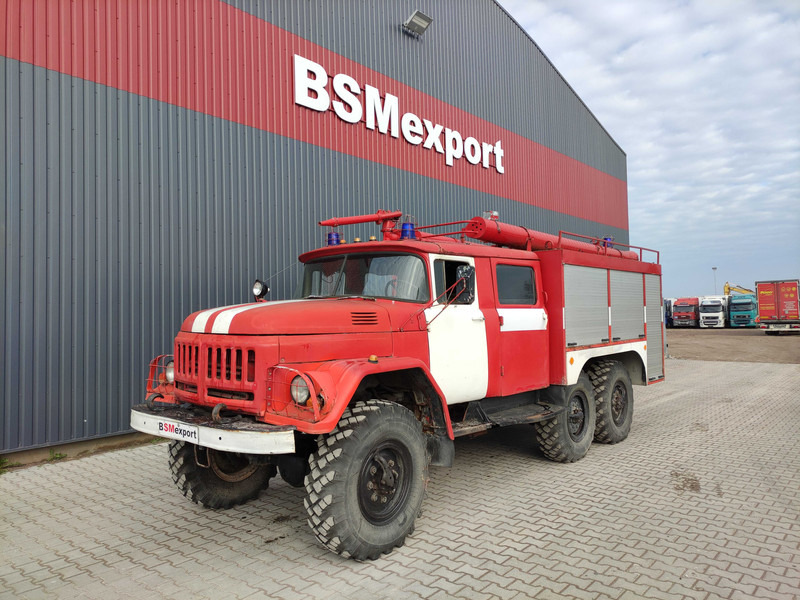 ZIL 131 fire truck - Zjarrfikëse: foto 1 ZIL 131 fire truck - Zjarrfikëse: foto 1
