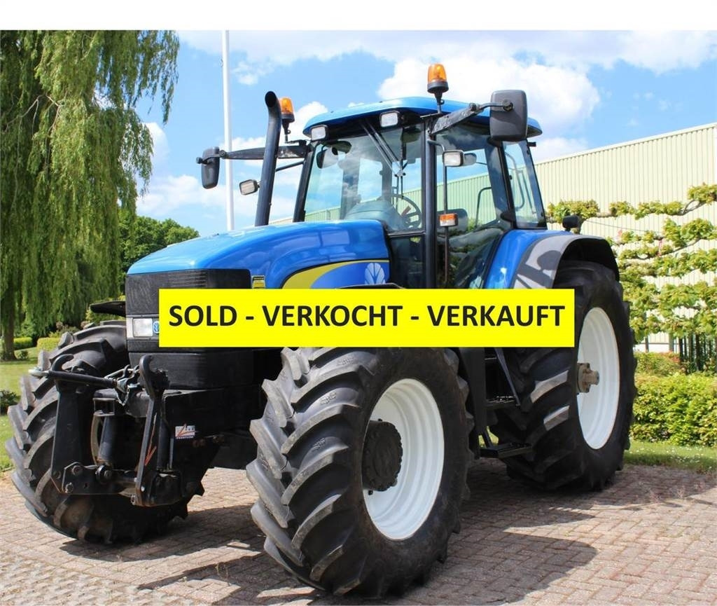 New Holland TM175 - Traktor: foto 1 New Holland TM175 - Traktor: foto 1