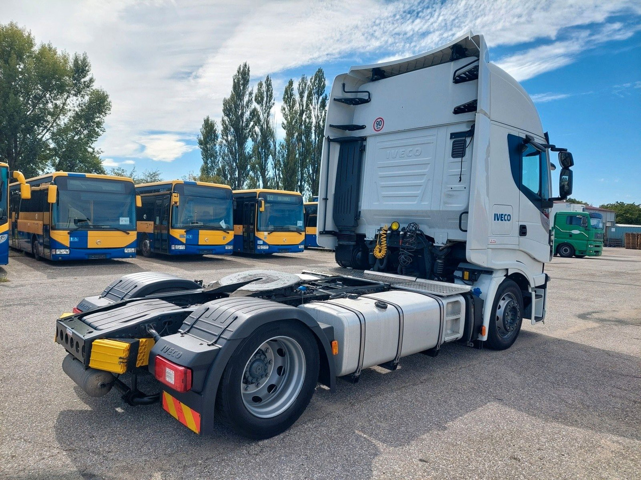 Iveco AS440ST/FP LT 4x2 - Gjysmë-kamion: foto 4 Iveco AS440ST/FP LT 4x2 - Gjysmë-kamion: foto 4