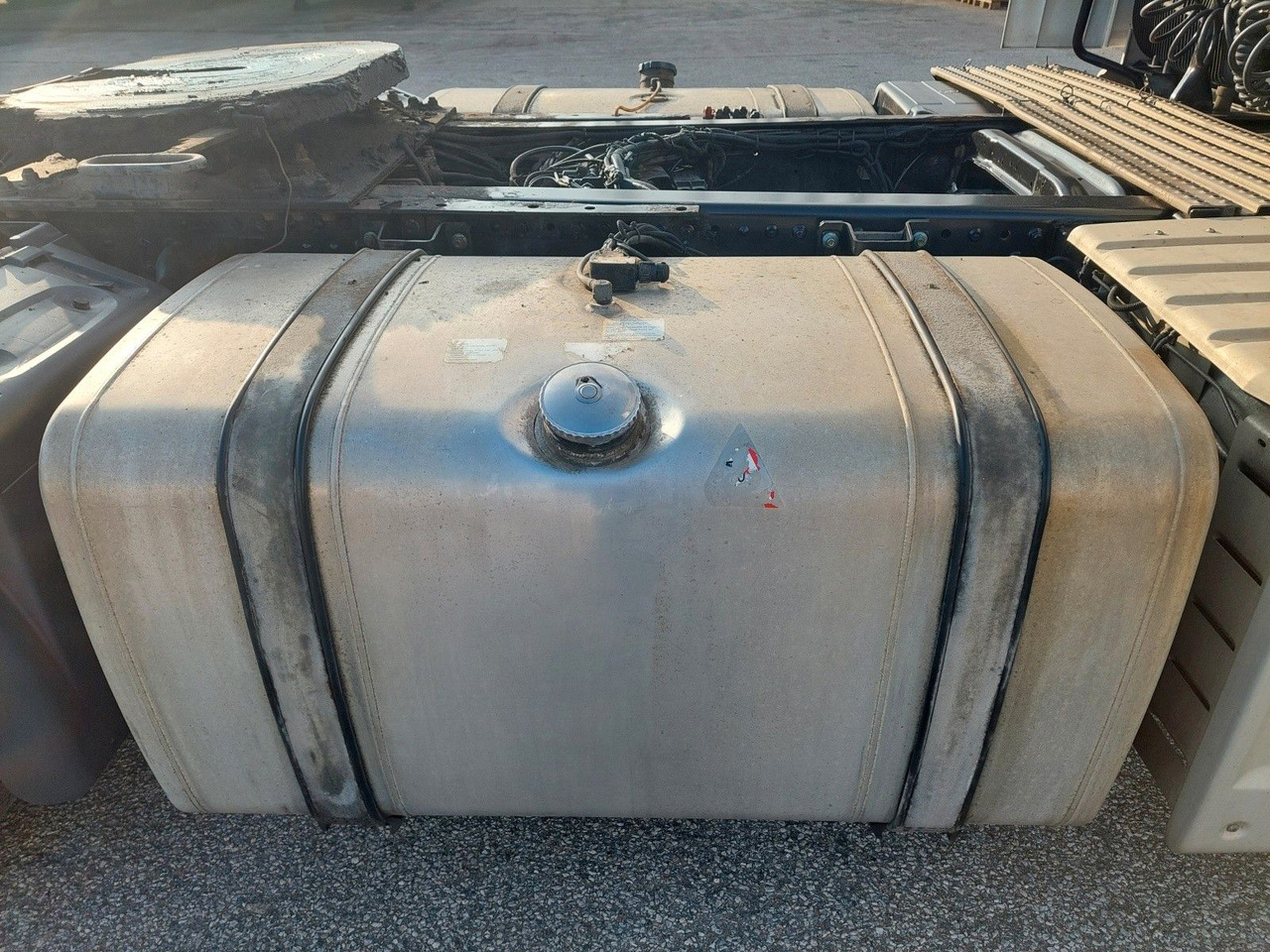 MAN TGX 18.480 BLS 4x2 - Gjysmë-kamion: foto 5 MAN TGX 18.480 BLS 4x2 - Gjysmë-kamion: foto 5