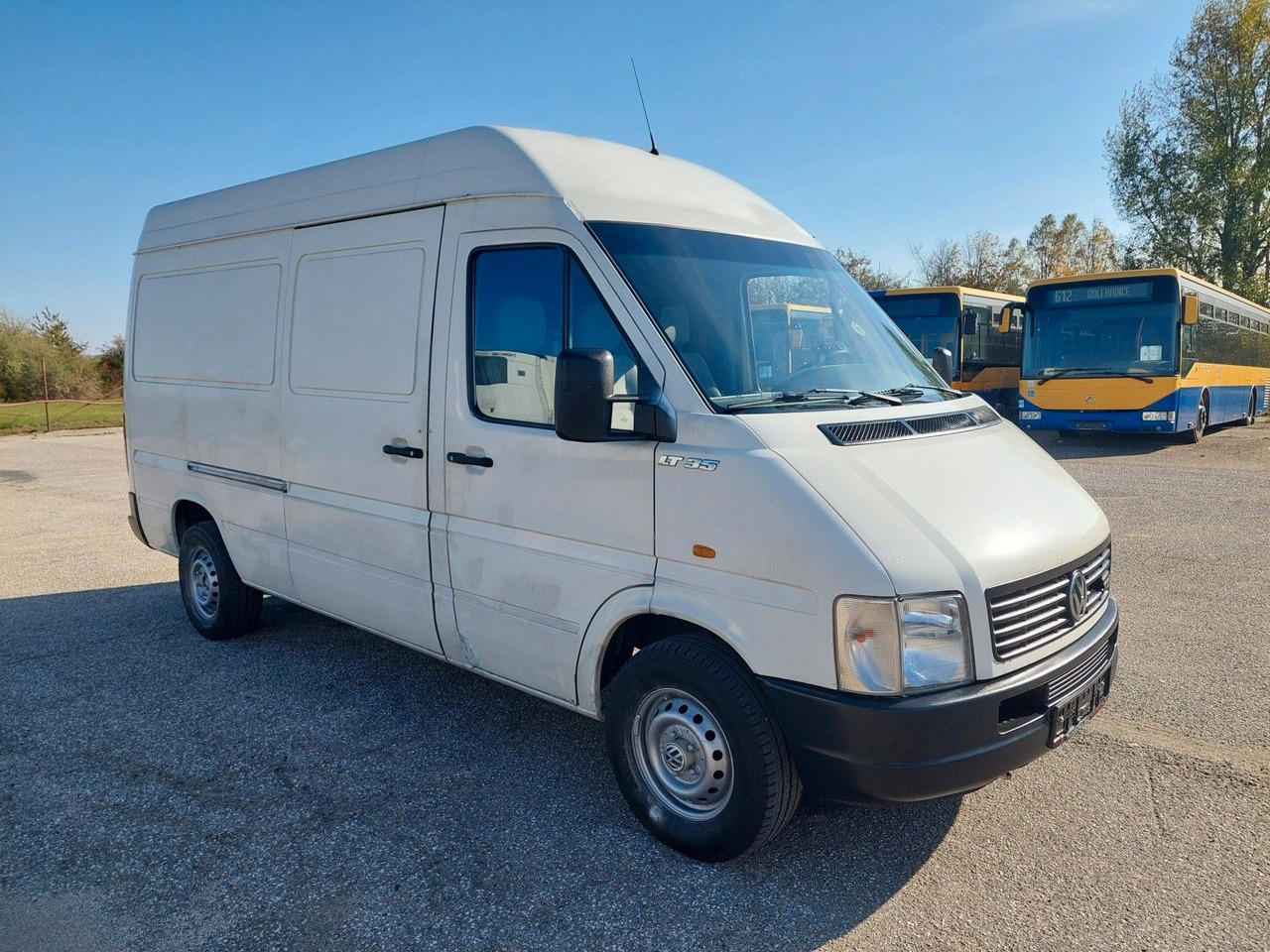 Volkswagen LT Kasten-Kombi 35 L2H2 Hochraum - Kamioncine me kontinier: foto 2 Volkswagen LT Kasten-Kombi 35 L2H2 Hochraum - Kamioncine me kontinier: foto 2