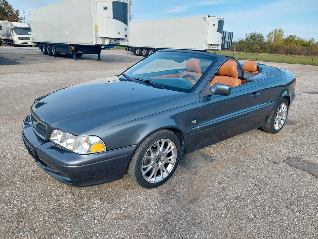 Volvo C70 Cabriolet 2.4 T - Kabriolet: foto 1 Volvo C70 Cabriolet 2.4 T - Kabriolet: foto 1