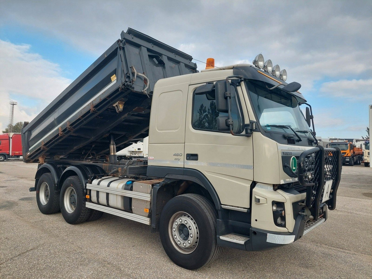 Volvo FMX 460 Meiller Bordmatik 6x4 - Kamion vetëshkarkues: foto 2 Volvo FMX 460 Meiller Bordmatik 6x4 - Kamion vetëshkarkues: foto 2